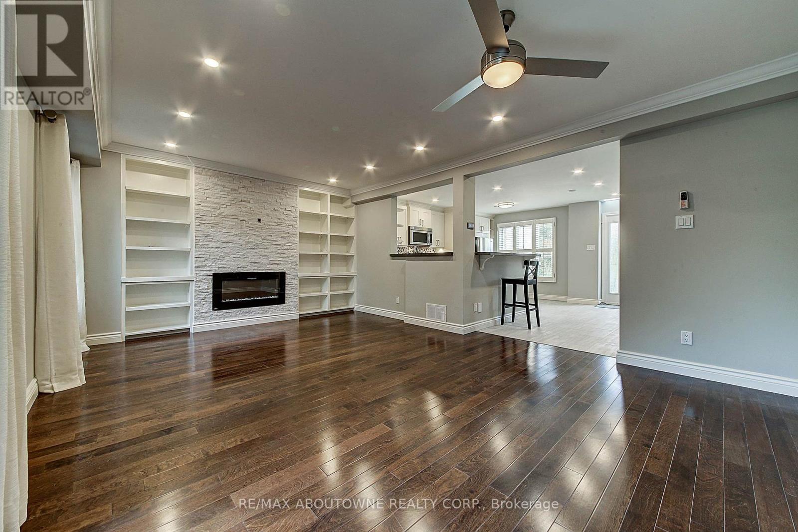 3 - 2353 Marine Drive, Oakville, Ontario  L6L 1C5 - Photo 10 - W13455486