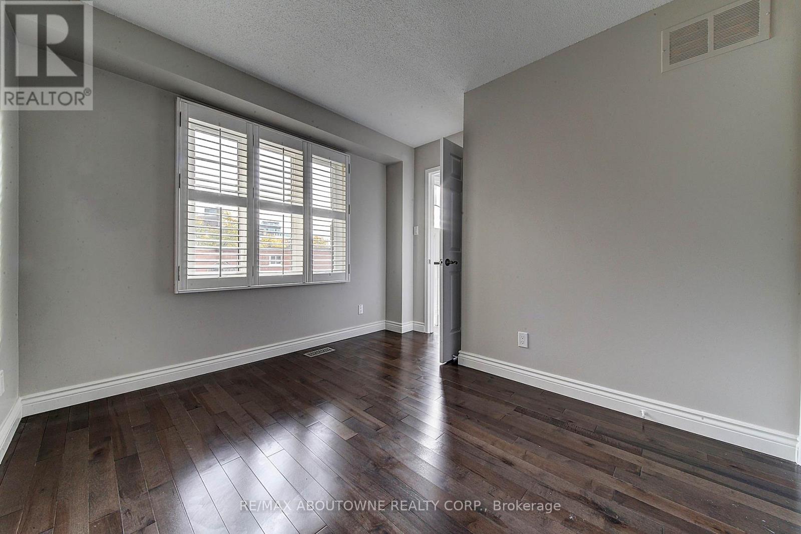 3 - 2353 Marine Drive, Oakville, Ontario  L6L 1C5 - Photo 17 - W13455486