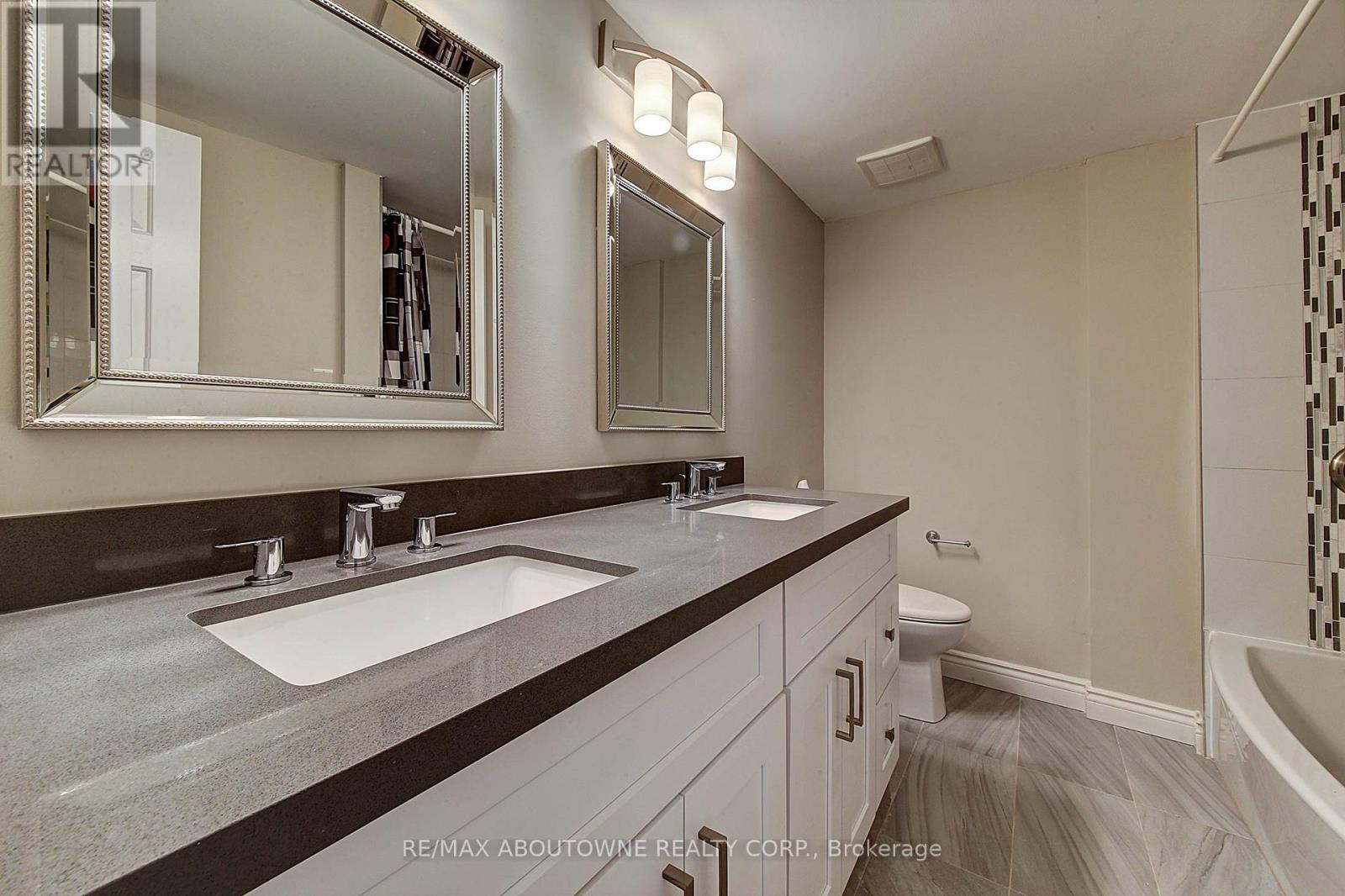 3 - 2353 Marine Drive, Oakville, Ontario  L6L 1C5 - Photo 18 - W13455486