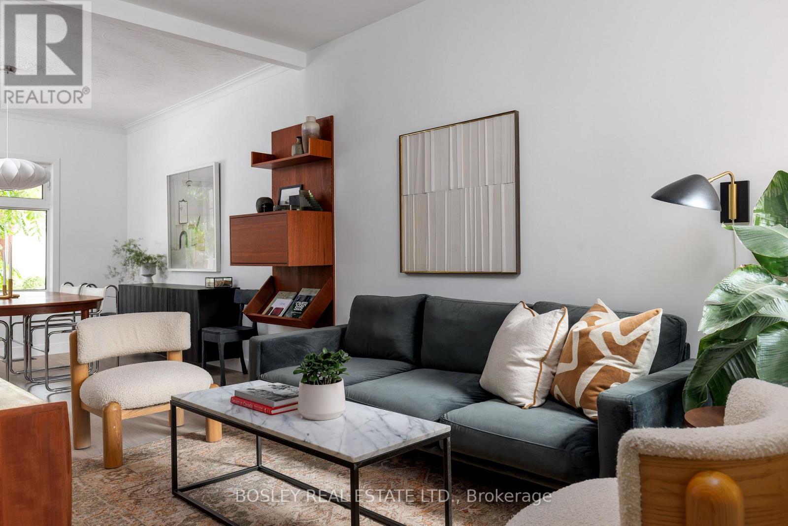 188 Symington Avenue, Toronto, Ontario  M6P 3W6 - Photo 11 - W13455508