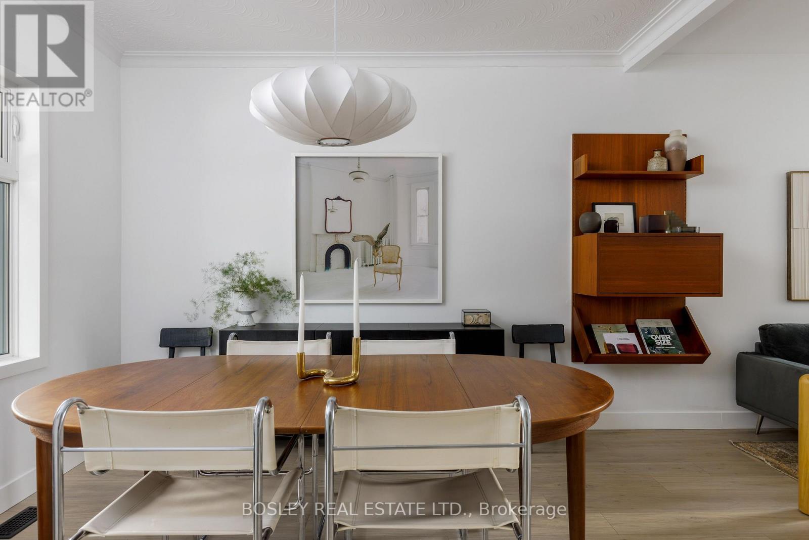 188 Symington Avenue, Toronto, Ontario  M6P 3W6 - Photo 4 - W13455508