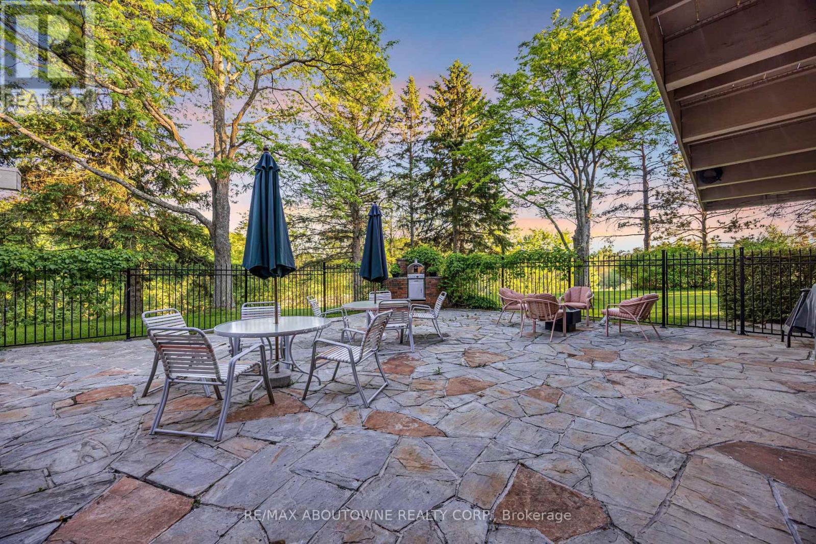 2360 8 Side Road, Burlington, Ontario  L7P 0M7 - Photo 45 - W13455578