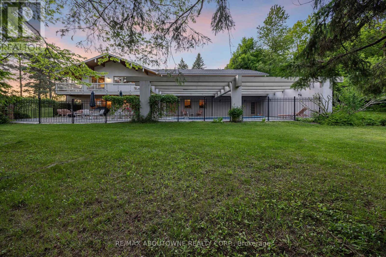 2360 8 Side Road, Burlington, Ontario  L7P 0M7 - Photo 46 - W13455578