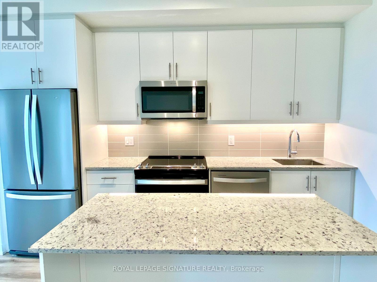 1306 - 335 Wheat Boom Drive, Oakville, Ontario  L6H 7Y1 - Photo 17 - W13455602