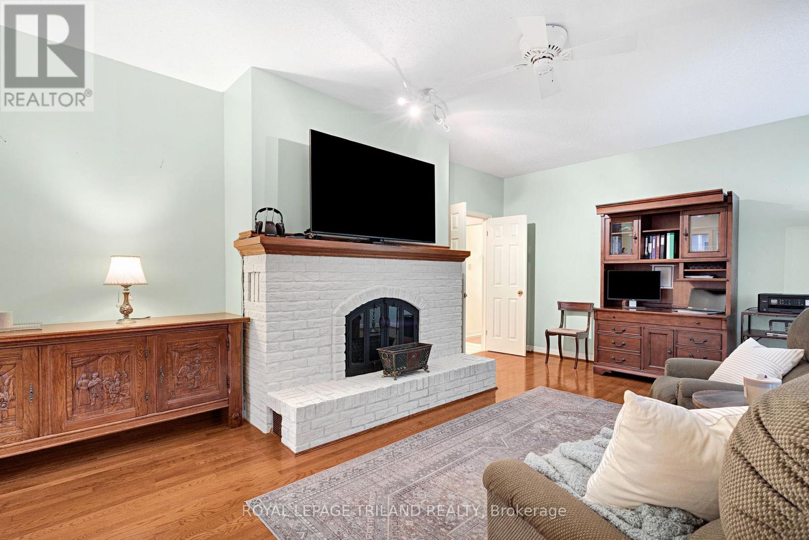 11 Tallwood Circle, London North, Ontario  N5X 2S1 - Photo 14 - X13455644
