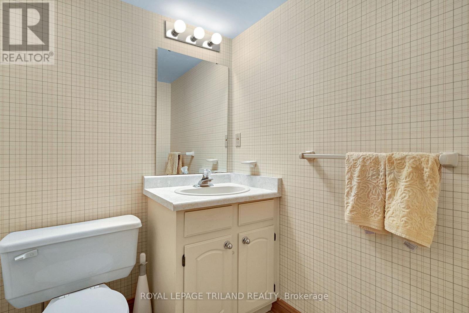 11 Tallwood Circle, London North, Ontario  N5X 2S1 - Photo 40 - X13455644