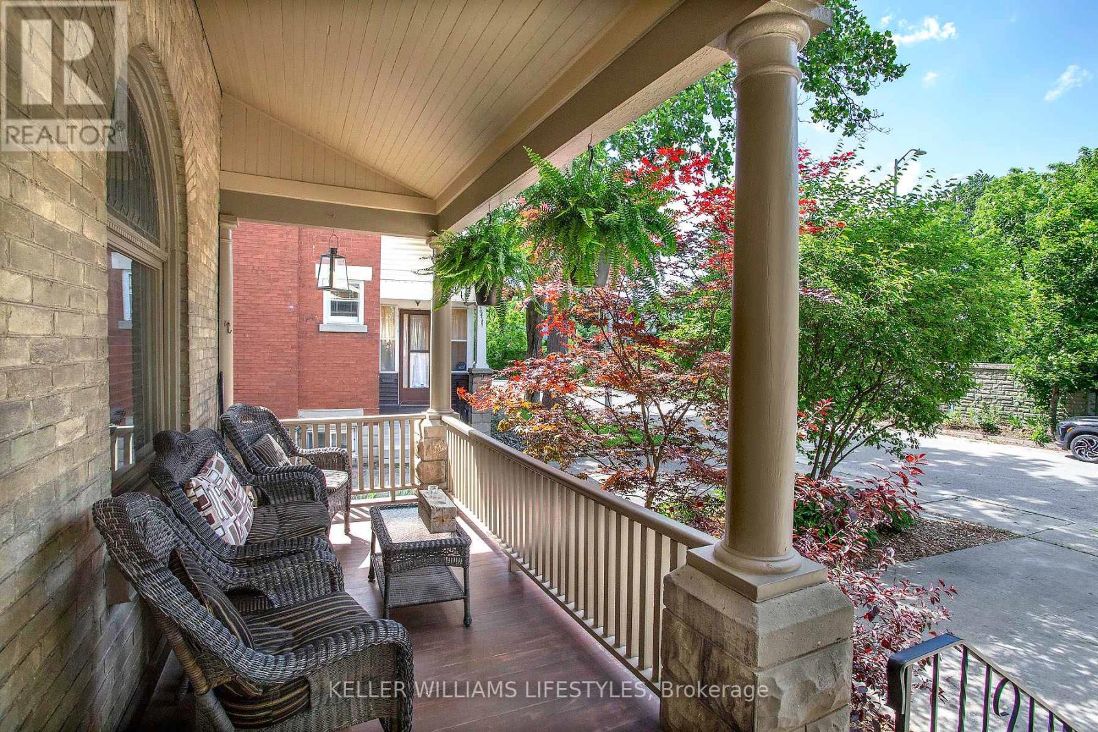 73 Beaconsfield Avenue, London South, Ontario  N6C 1B6 - Photo 4 - X13455674