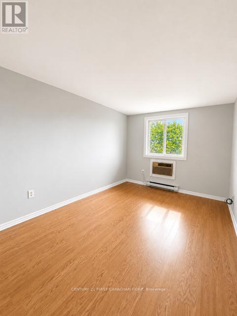 304 - 1106 Jalna Boulevard, London South, Ontario  N6E 2R9 - Photo 4 - X13455830