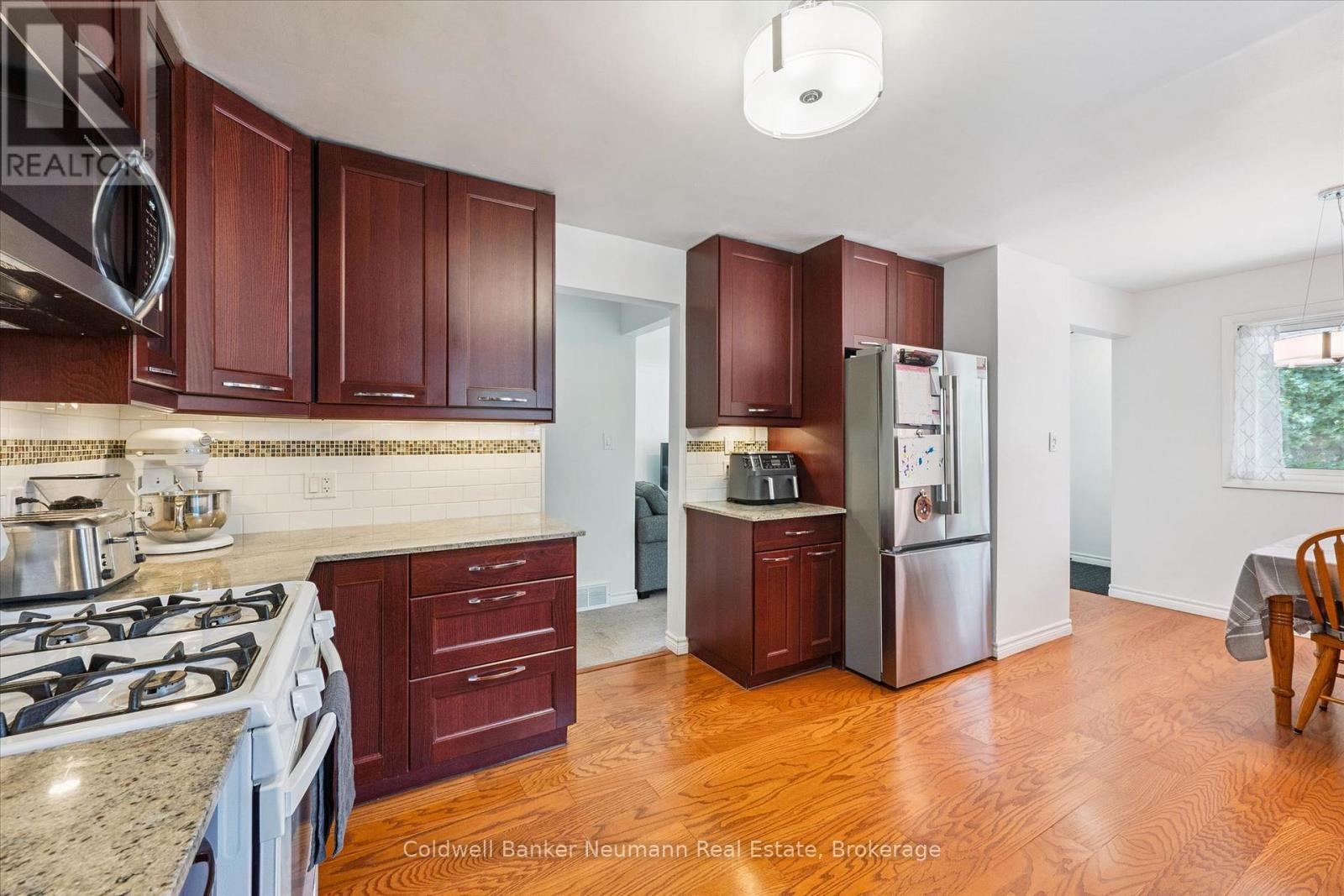 179 Sekura Street, Cambridge, Ontario  N1R 3R2 - Photo 15 - X13455758