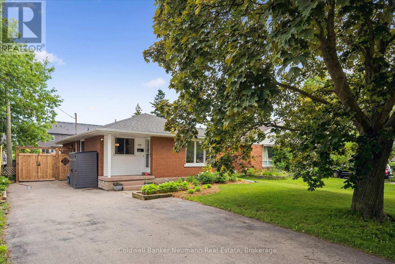179 Sekura Street, Cambridge, Ontario  N1R 3R2 - Photo 2 - X13455758