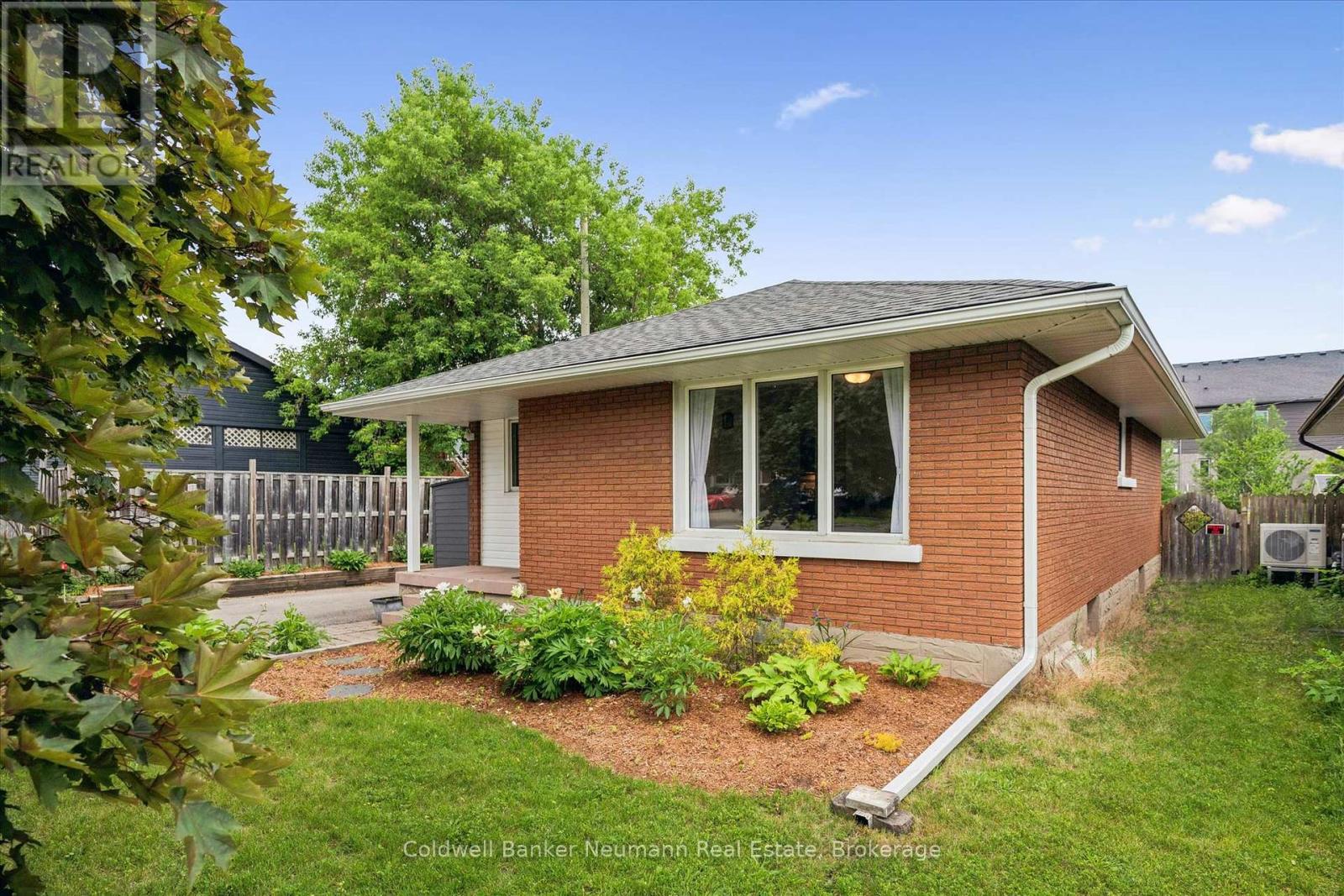 179 Sekura Street, Cambridge, Ontario  N1R 3R2 - Photo 4 - X13455758