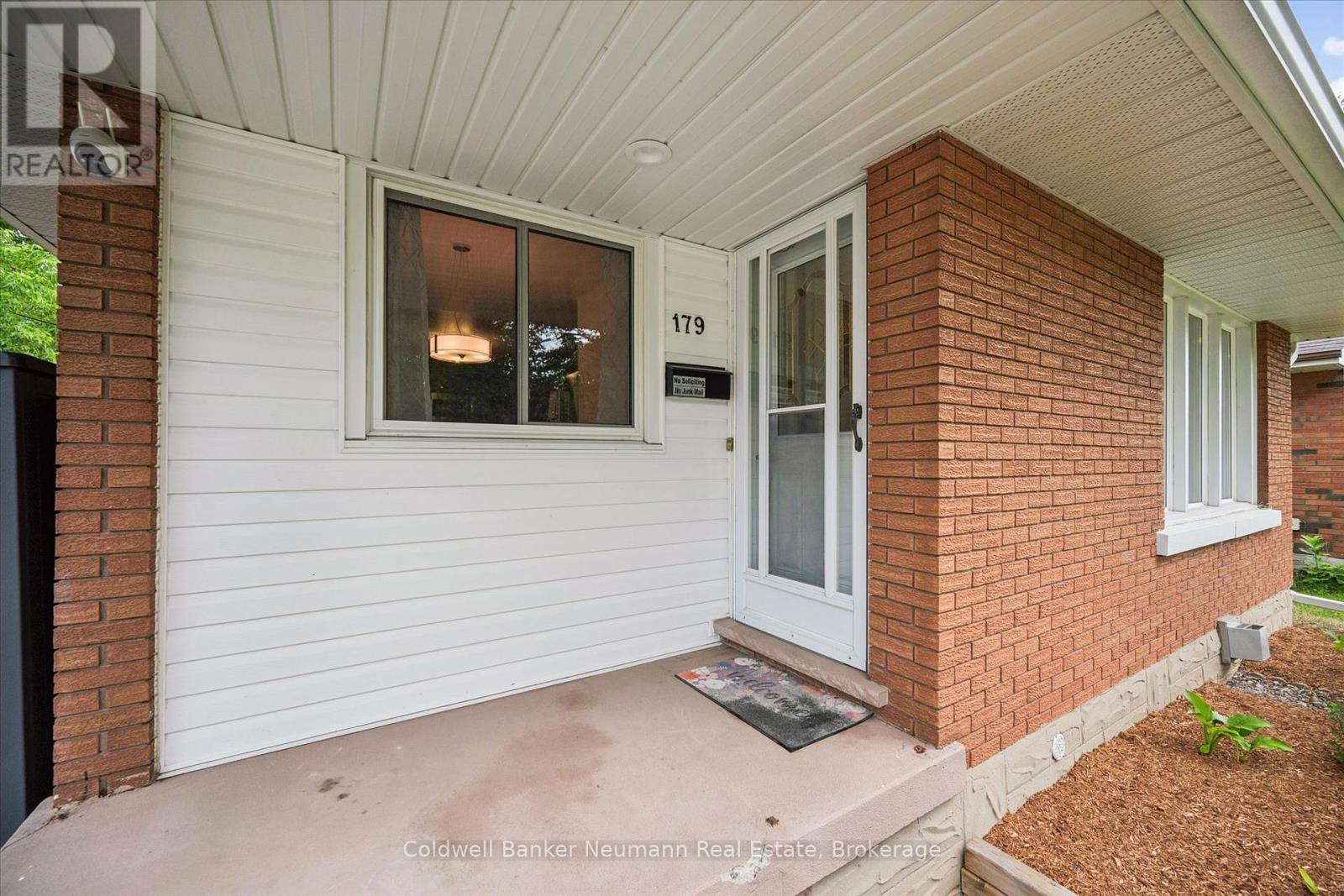 179 Sekura Street, Cambridge, Ontario  N1R 3R2 - Photo 5 - X13455758