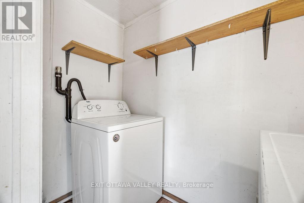 2113 Foresters Falls Road, Whitewater Region, Ontario  K0J 1V0 - Photo 19 - X13455884