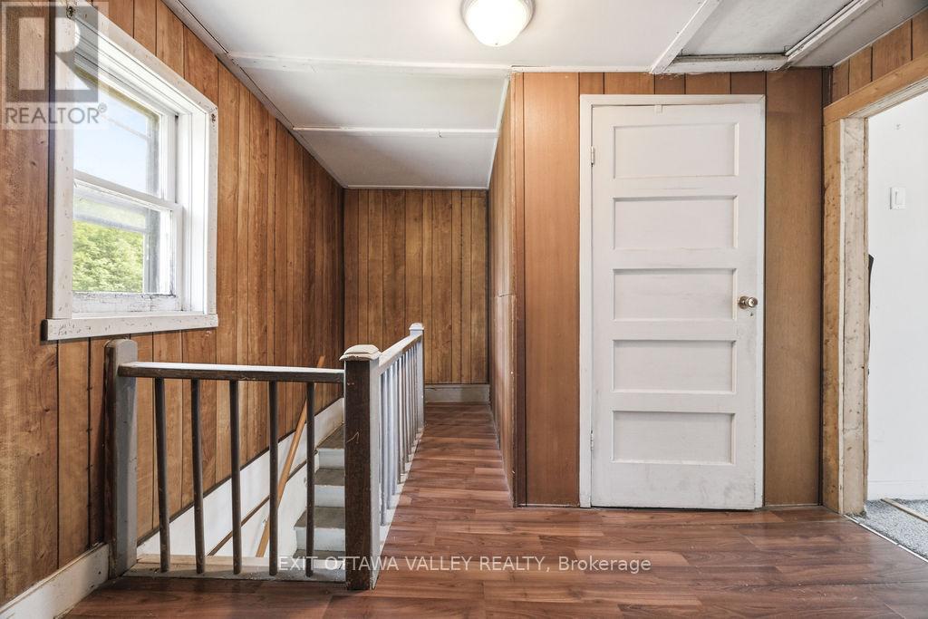 2113 Foresters Falls Road, Whitewater Region, Ontario  K0J 1V0 - Photo 25 - X13455884