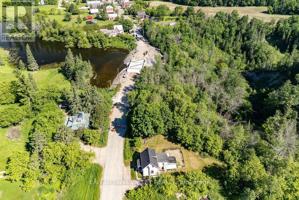 2113 Foresters Falls Road, Whitewater Region, Ontario  K0J 1V0 - Photo 44 - X13455884