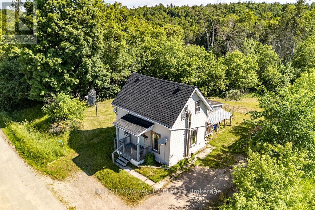 2113 Foresters Falls Road, Whitewater Region, Ontario  K0J 1V0 - Photo 46 - X13455884