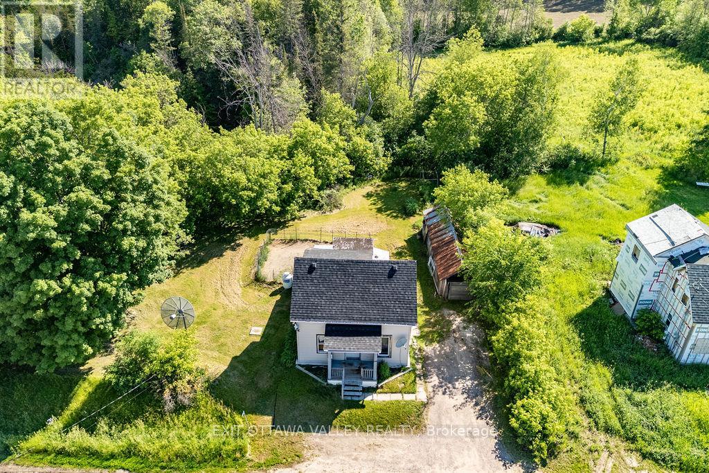 2113 Foresters Falls Road, Whitewater Region, Ontario  K0J 1V0 - Photo 47 - X13455884