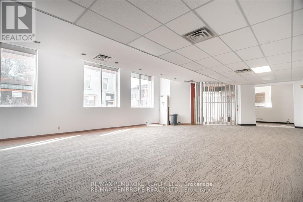 131 Pembroke Street W, Pembroke, Ontario  K8A 5M7 - Photo 12 - X13455988