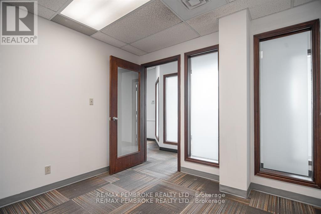 131 Pembroke Street W, Pembroke, Ontario  K8A 5M7 - Photo 22 - X13455988