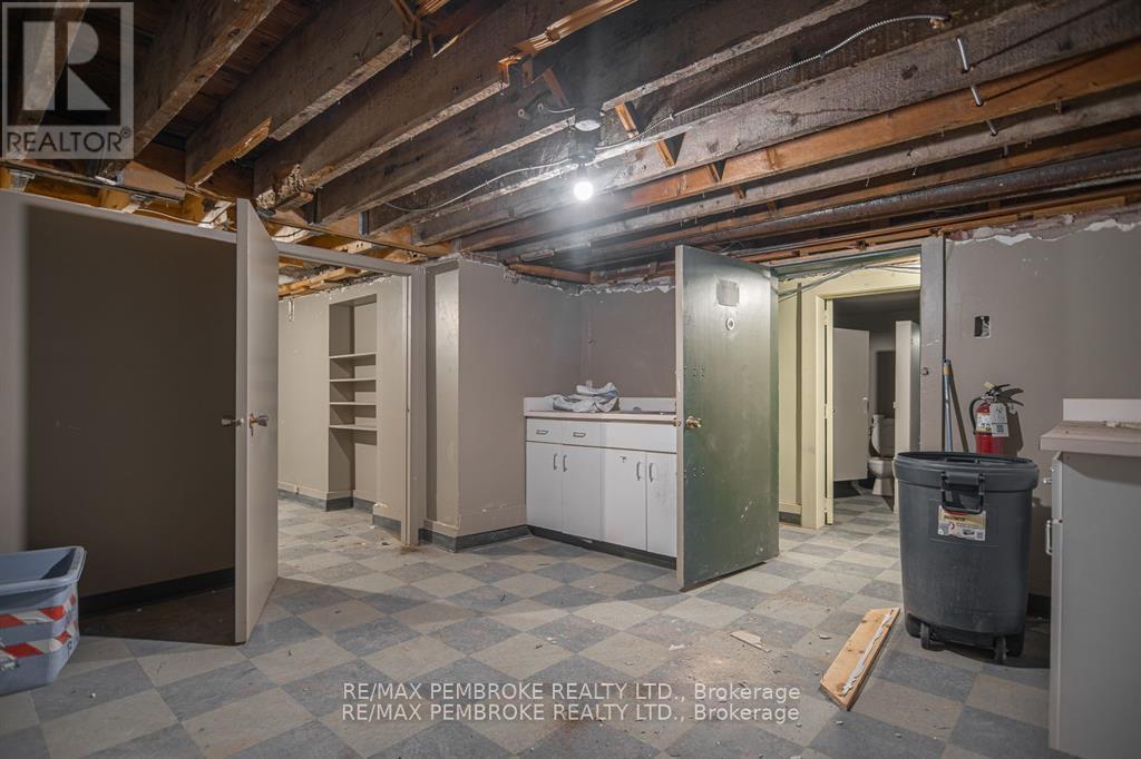 131 Pembroke Street W, Pembroke, Ontario  K8A 5M7 - Photo 30 - X13455988