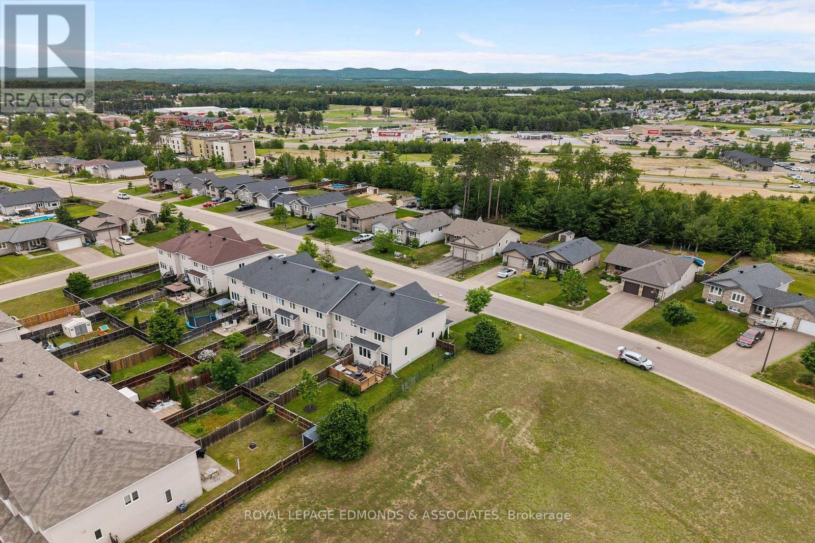 1036 Butler Boulevard, Petawawa, Ontario  K8H 0C2 - Photo 47 - X13456040