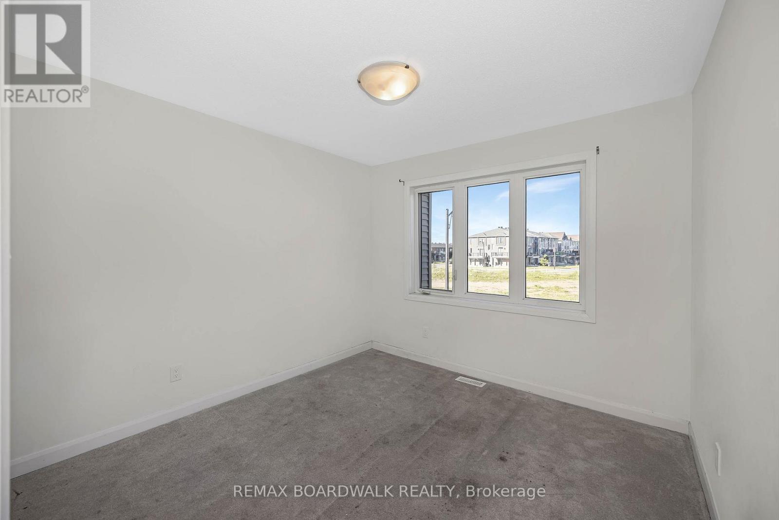 2063 Caltra Crescent, Ottawa, Ontario K2V 6V4 - Photo 27 - X13455656
