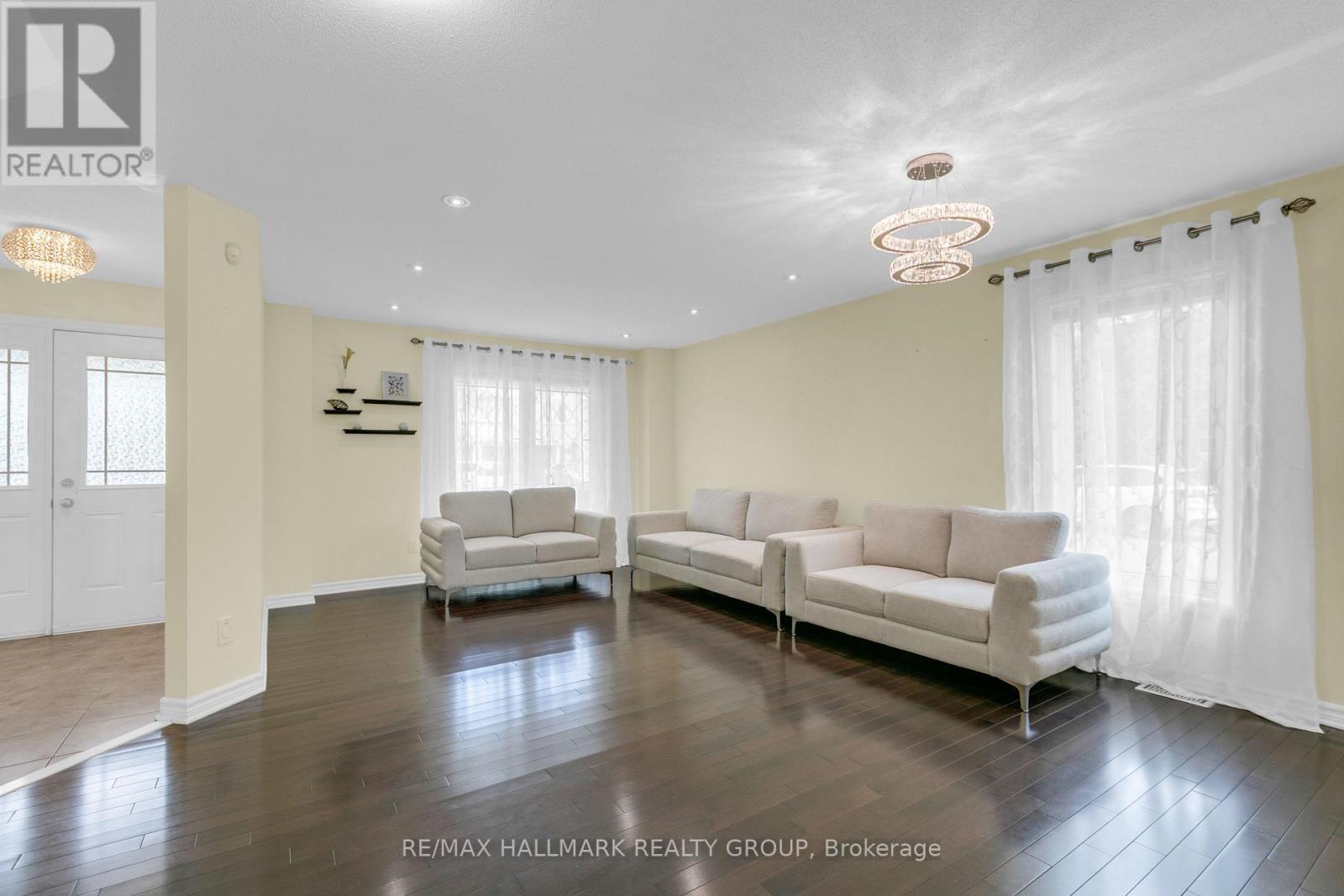 465 Paul Metivier Drive, Ottawa, Ontario K2J 0A9 - Photo 3 - X13455772