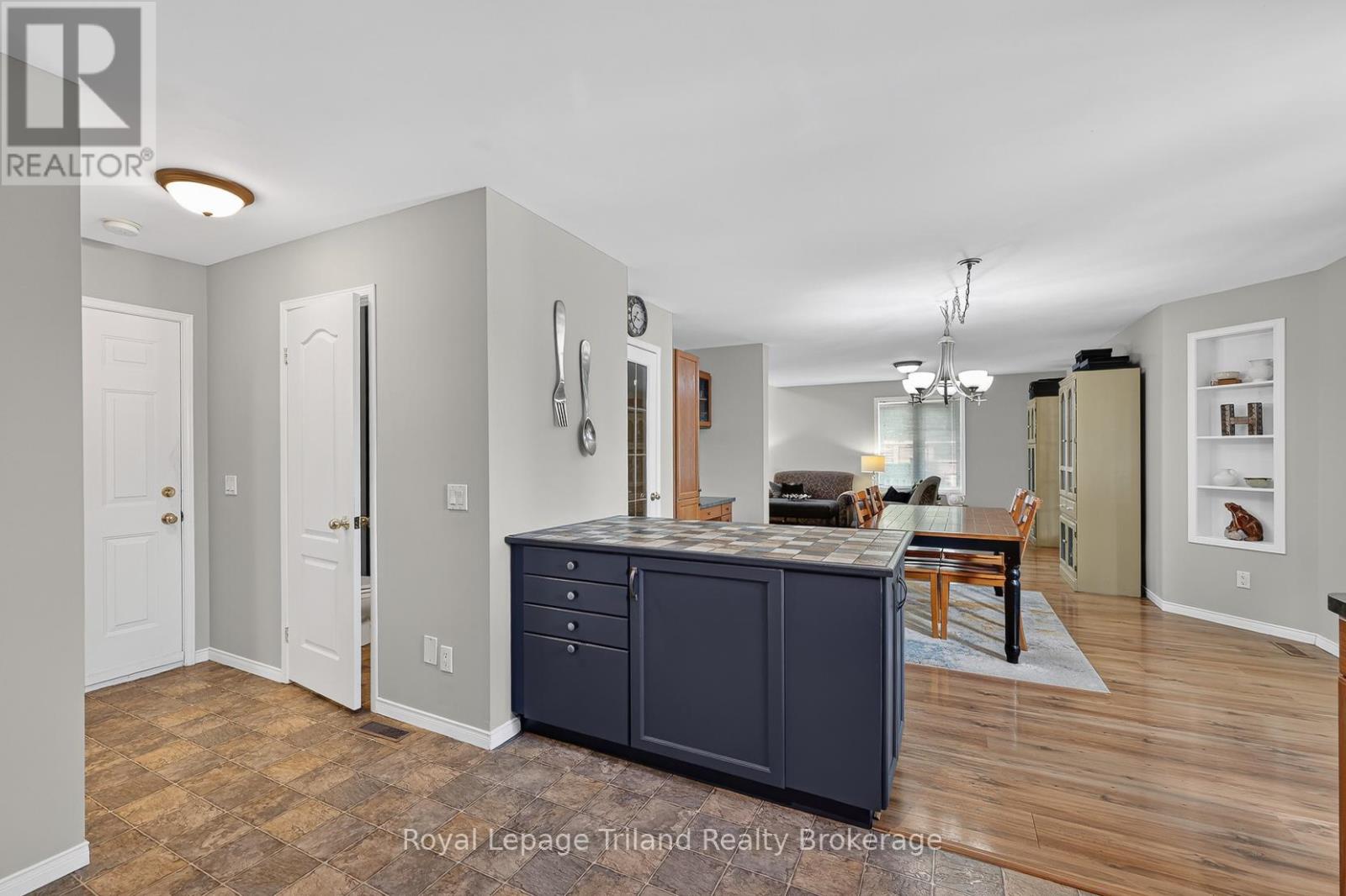 6 Gayfer Place, Ingersoll, Ontario N5C 4E4 - Photo 18 - X13455770