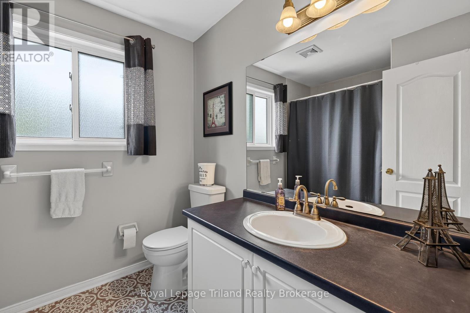 6 Gayfer Place, Ingersoll, Ontario N5C 4E4 - Photo 26 - X13455770
