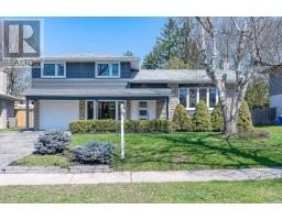 34 BRADLEY DRIVE, Kitchener, Ontario