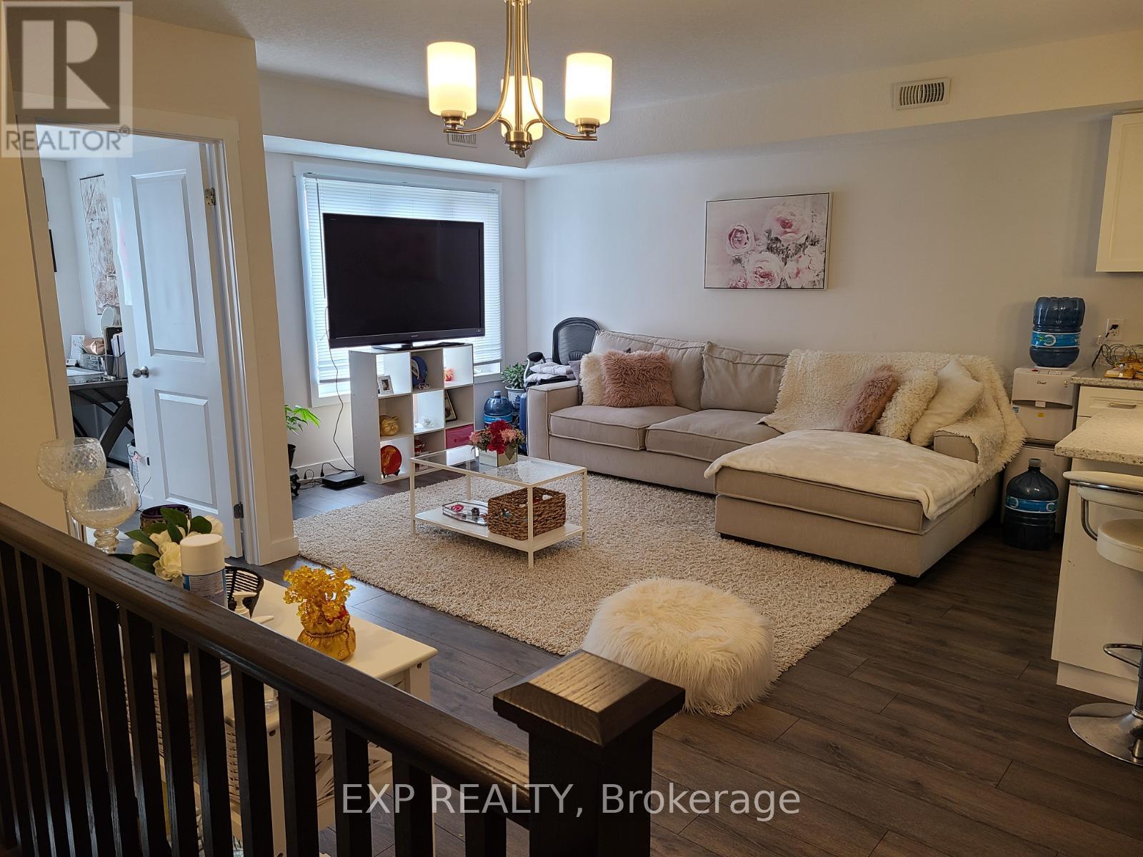 D6 - 160 Rochefort Street, Kitchener, Ontario  N2R 0P5 - Photo 3 - X13455494