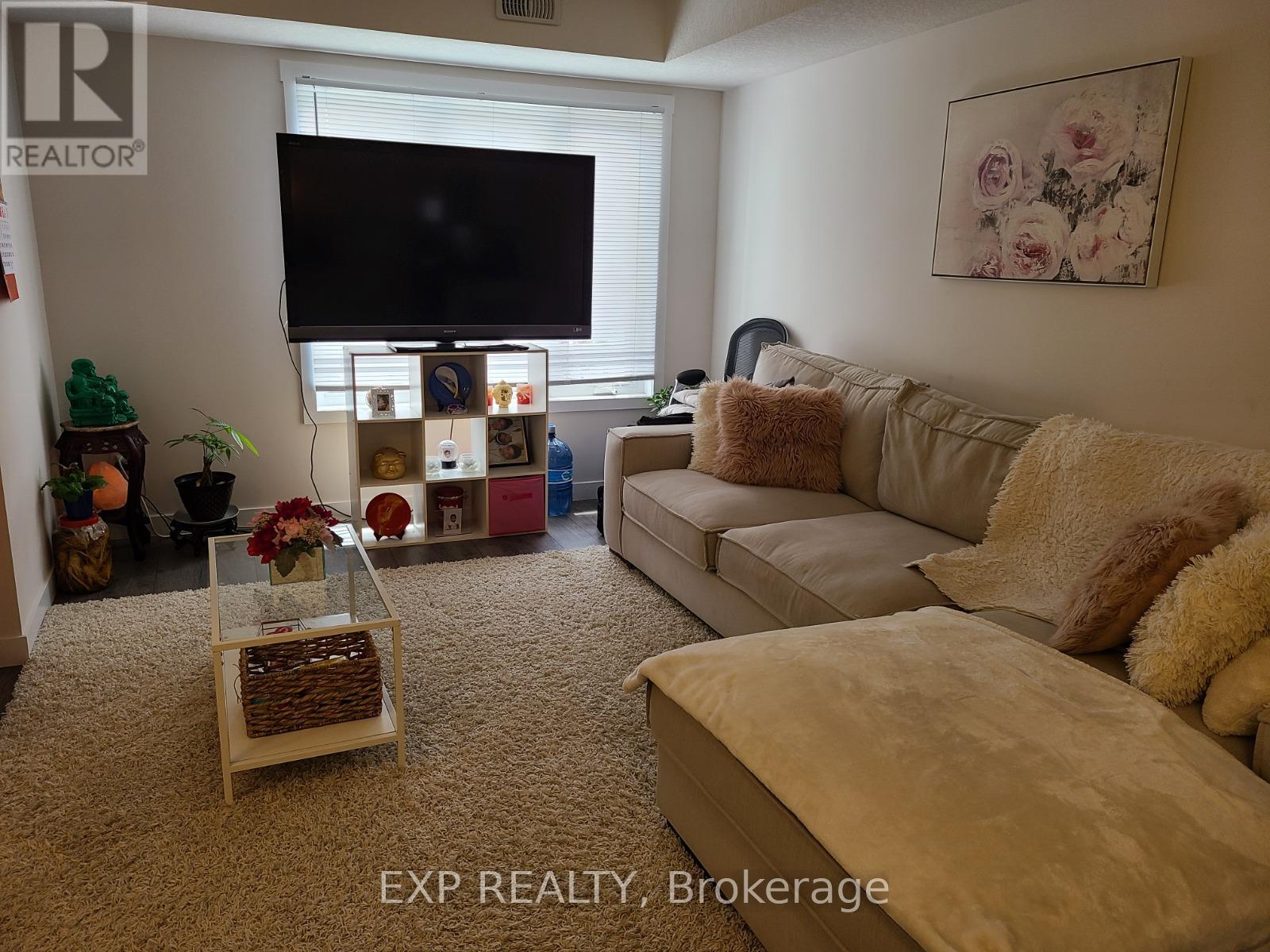 D6 - 160 Rochefort Street, Kitchener, Ontario  N2R 0P5 - Photo 4 - X13455494
