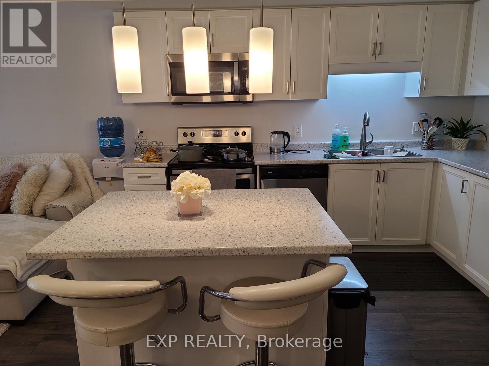 D6 - 160 Rochefort Street, Kitchener, Ontario  N2R 0P5 - Photo 5 - X13455494