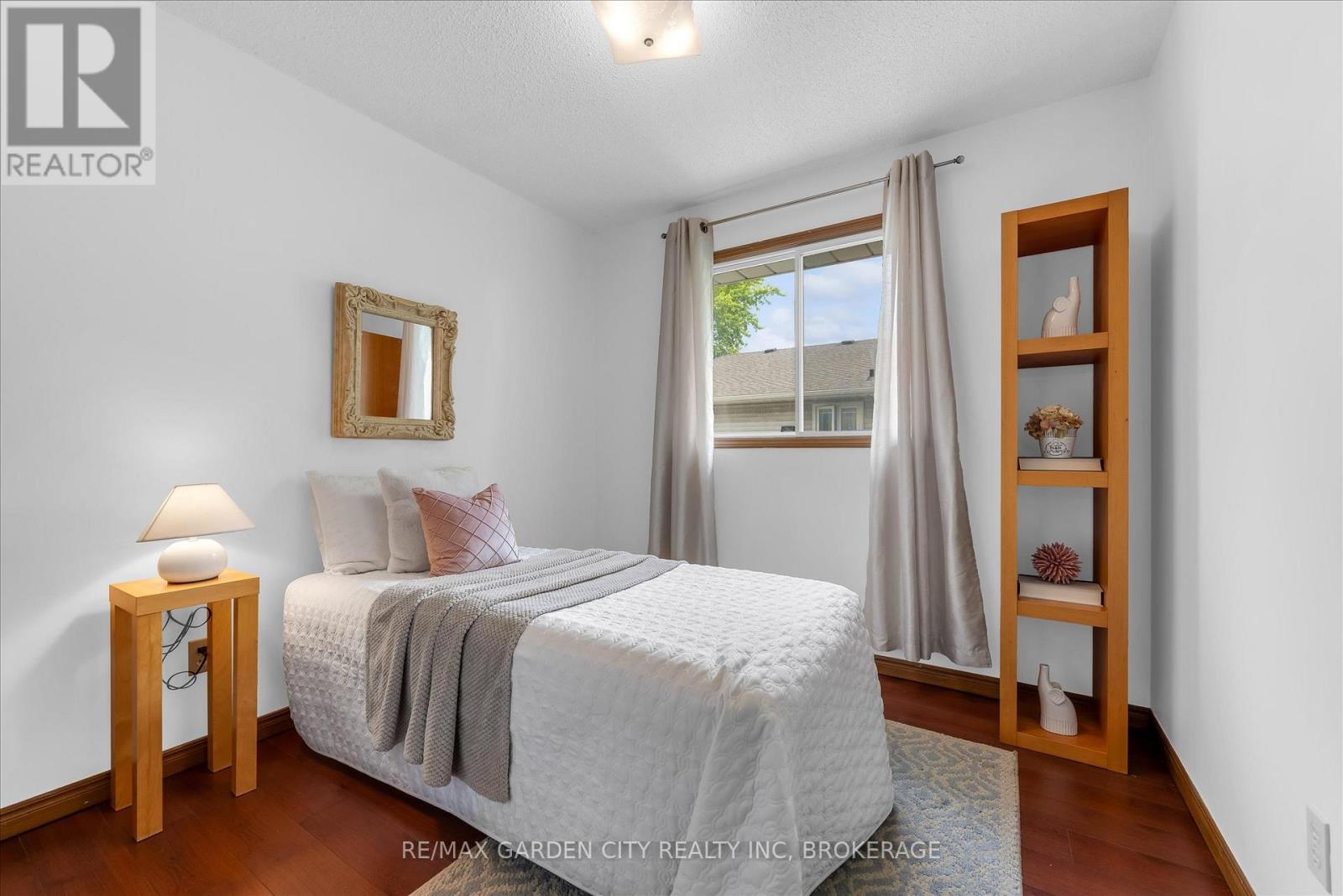 3920 Old Orchard Way, Lincoln, Ontario  L0R 2C0 - Photo 12 - X13456052
