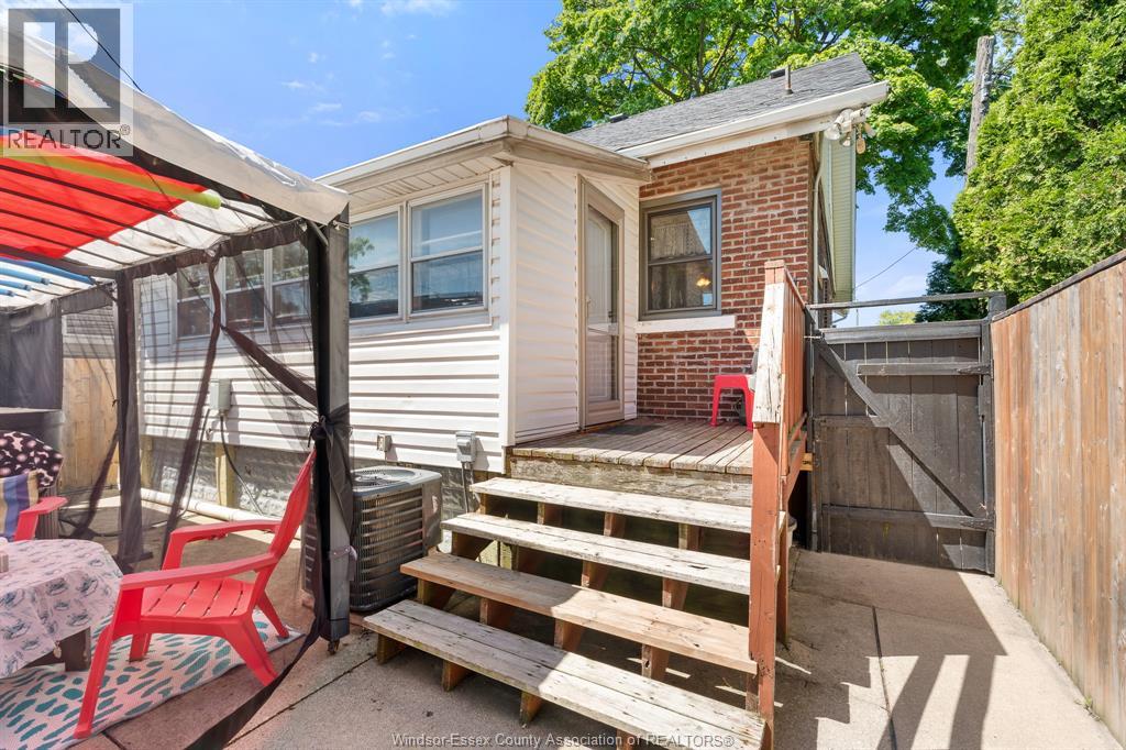 1220 Bruce Avenue, Windsor, Ontario  N8X 1X3 - Photo 22 - 26014367