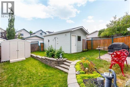 149 Hidden Ranch Road NW, Calgary, Alberta  T3A 5S6 - Photo 4 - A2295394