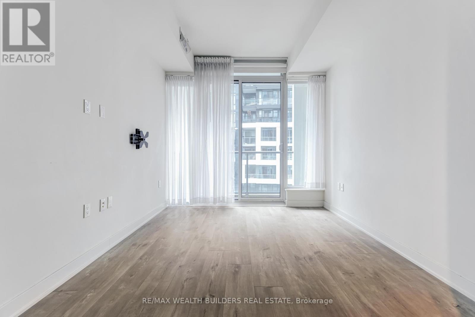 1211e - 576 Front Street W, Toronto, Ontario  M5V 1C1 - Photo 10 - C13455740
