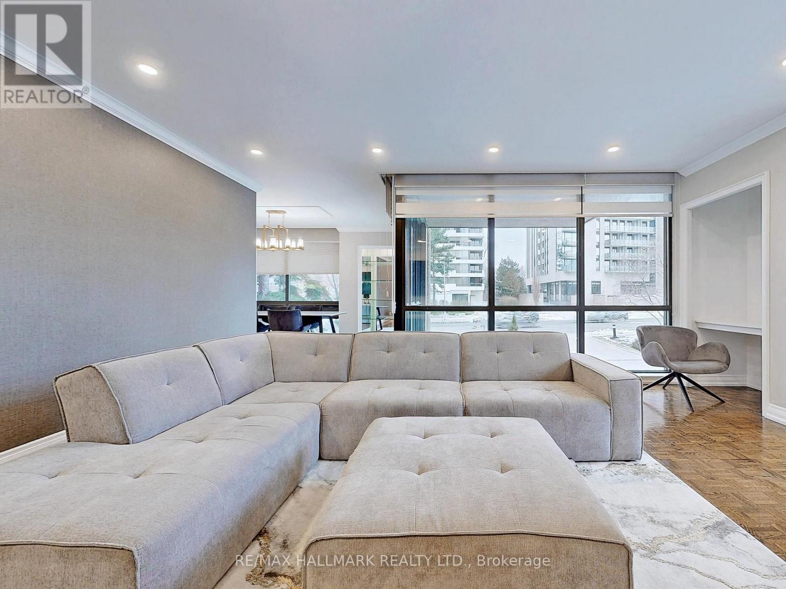 201 - 619 Avenue Road, Toronto, Ontario  M4V 2K6 - Photo 12 - C13455826