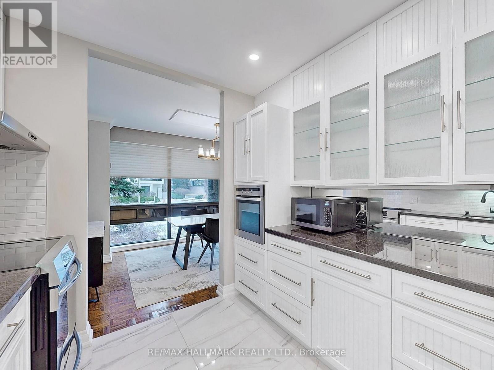 201 - 619 Avenue Road, Toronto, Ontario  M4V 2K6 - Photo 22 - C13455826