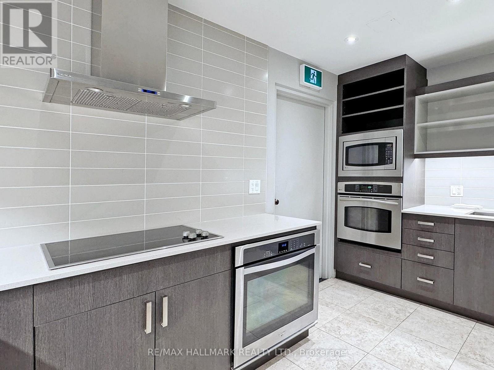 201 - 619 Avenue Road, Toronto, Ontario  M4V 2K6 - Photo 32 - C13455826