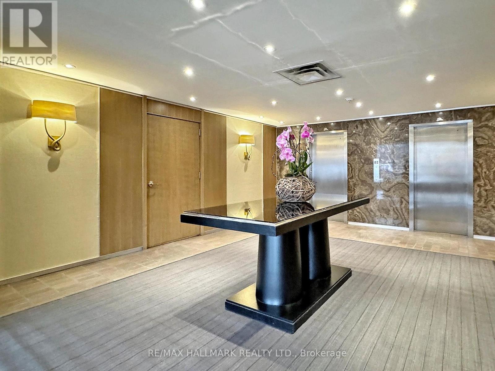 201 - 619 Avenue Road, Toronto, Ontario  M4V 2K6 - Photo 9 - C13455826
