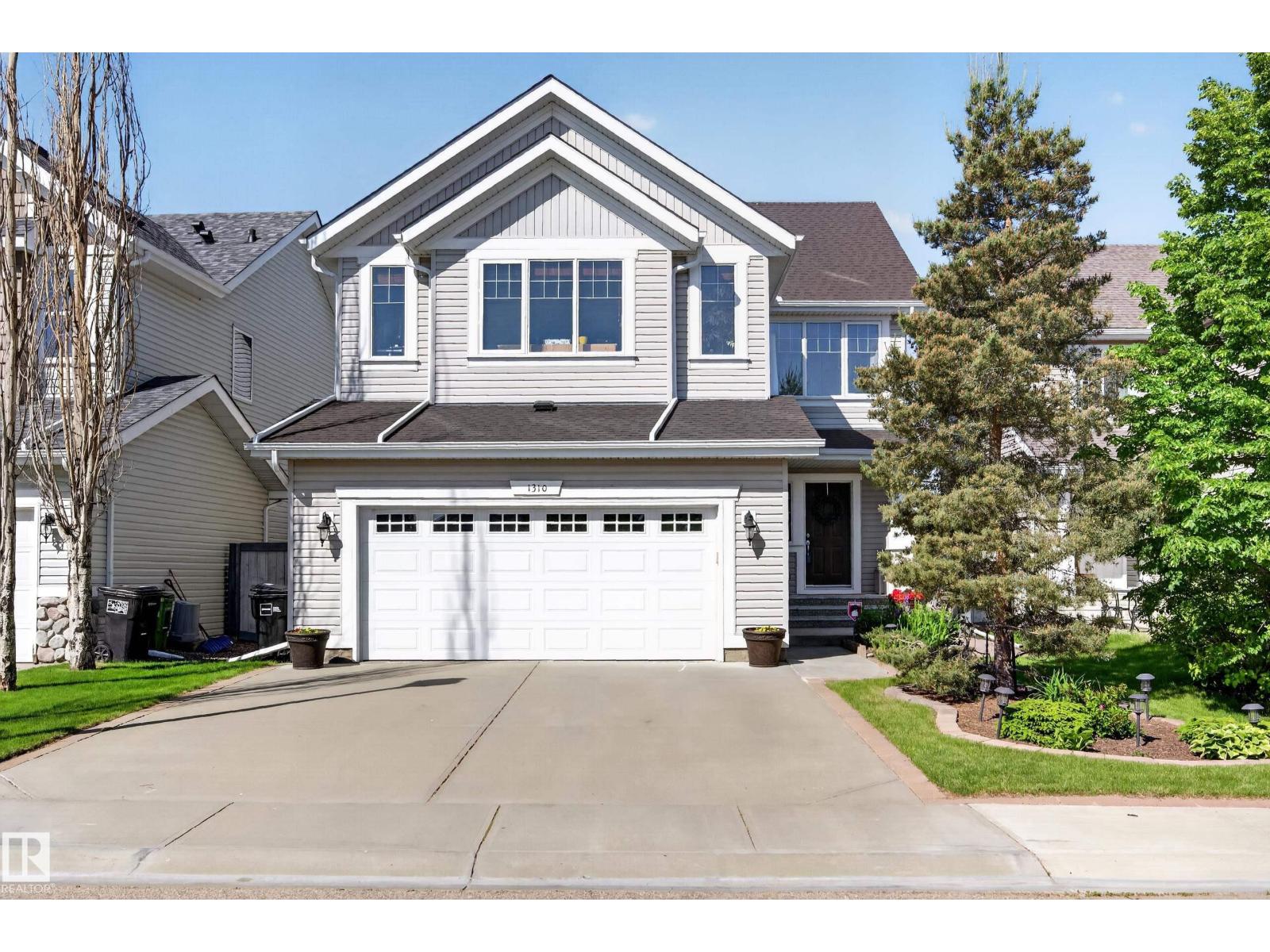 1310 82 ST SW, Edmonton, Alberta