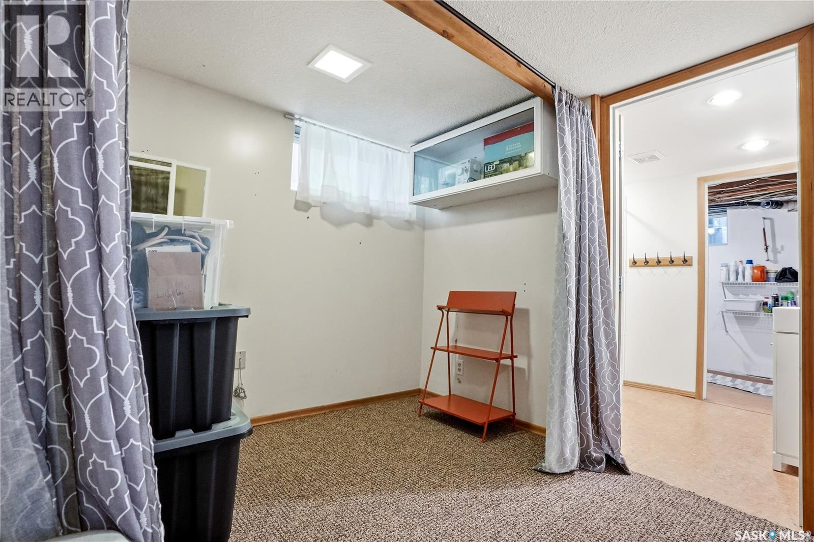114 7th Street E, Saskatoon, Saskatchewan  S7H 0W8 - Photo 38 - SK039715