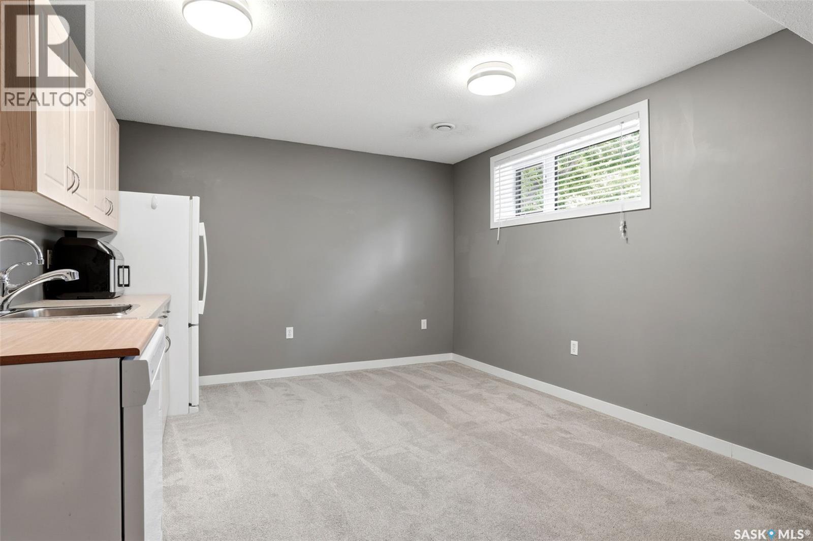 18 Fisher Street, Regina, Saskatchewan  S4N 1N6 - Photo 22 - SK039486
