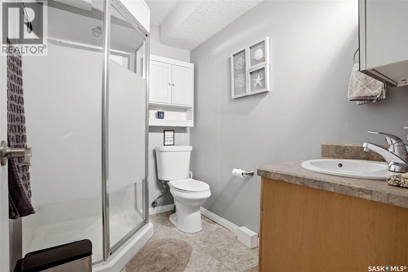 18 Fisher Street, Regina, Saskatchewan  S4N 1N6 - Photo 28 - SK039486