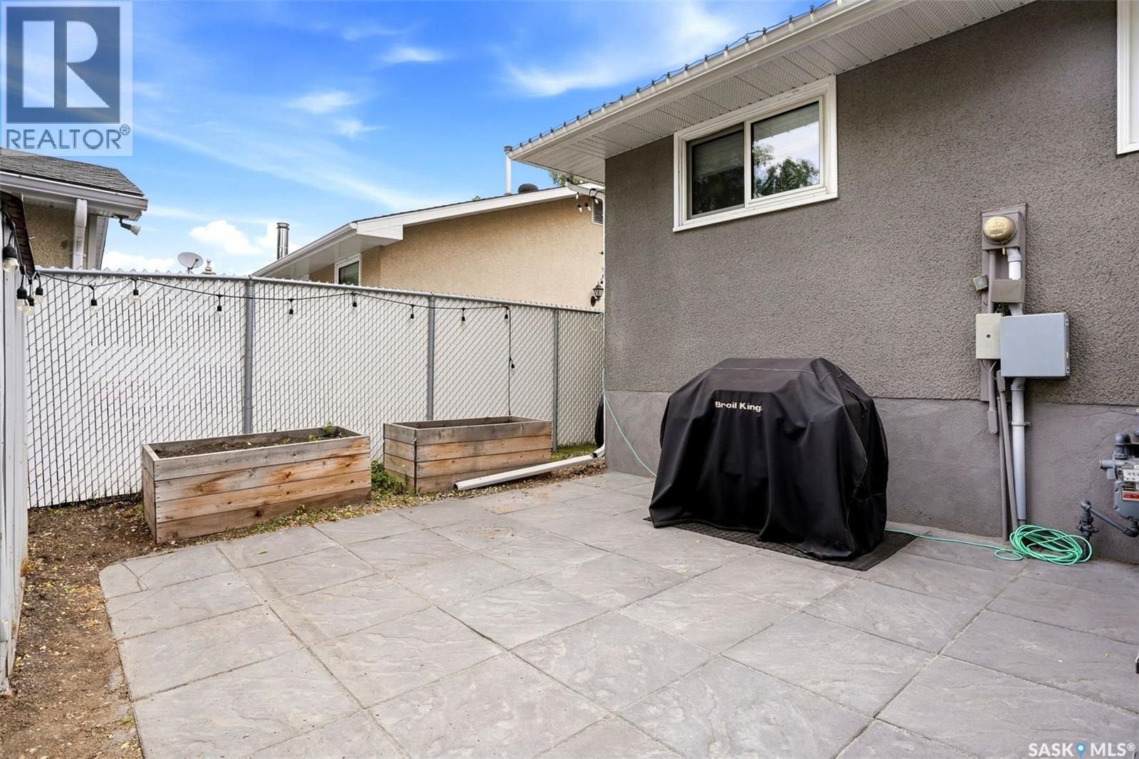 18 Fisher Street, Regina, Saskatchewan  S4N 1N6 - Photo 35 - SK039486