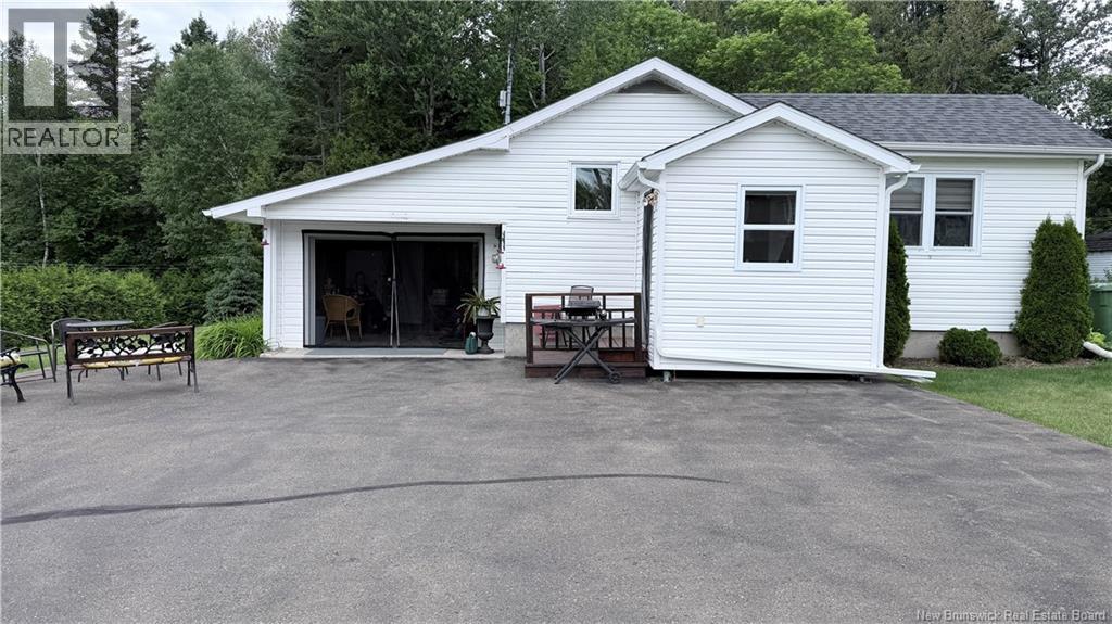 221 Barrett, perth-andover, New Brunswick