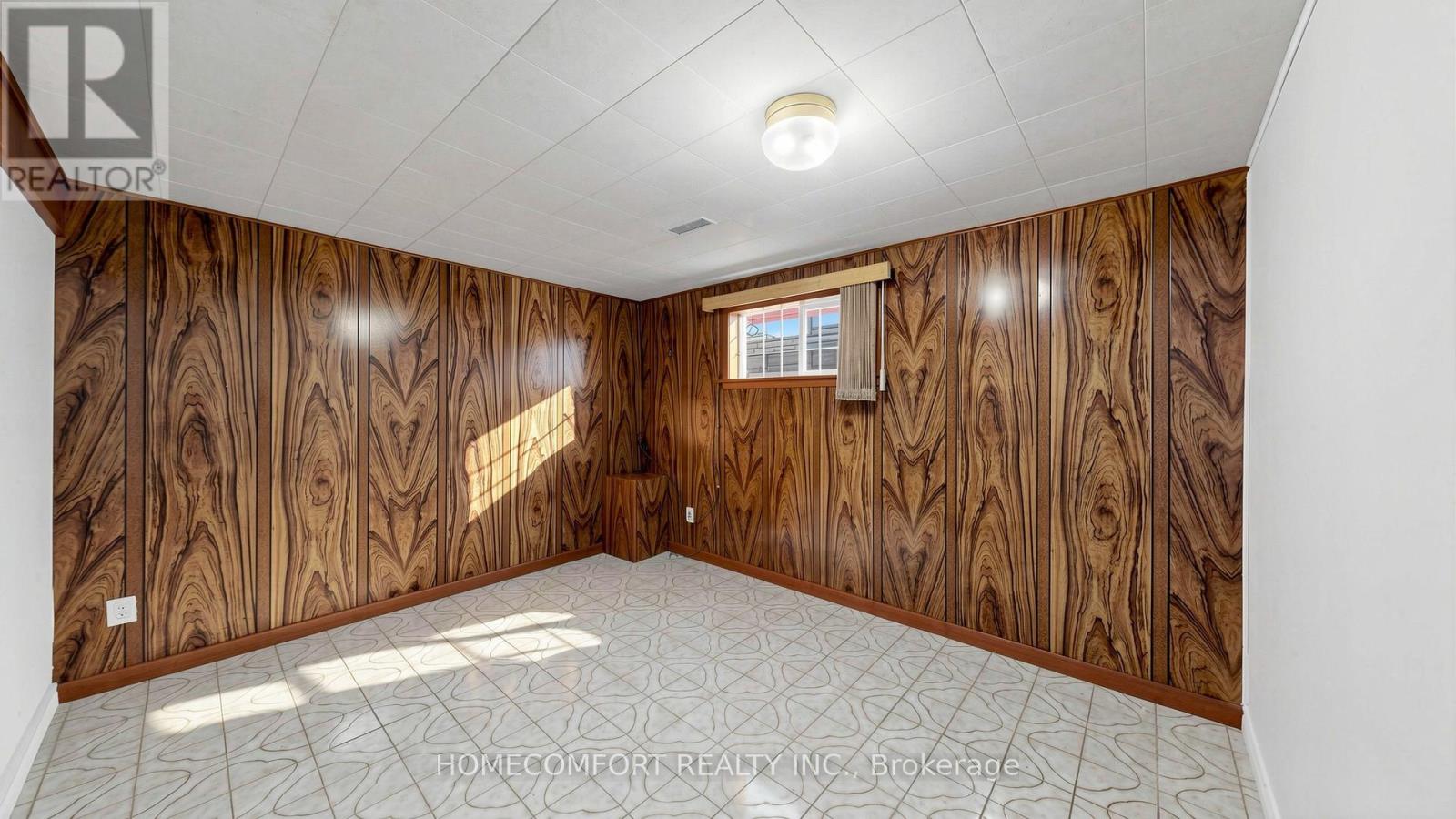 76 Barrington Avenue, Toronto, Ontario  M4C 4Z1 - Photo 32 - E13455688