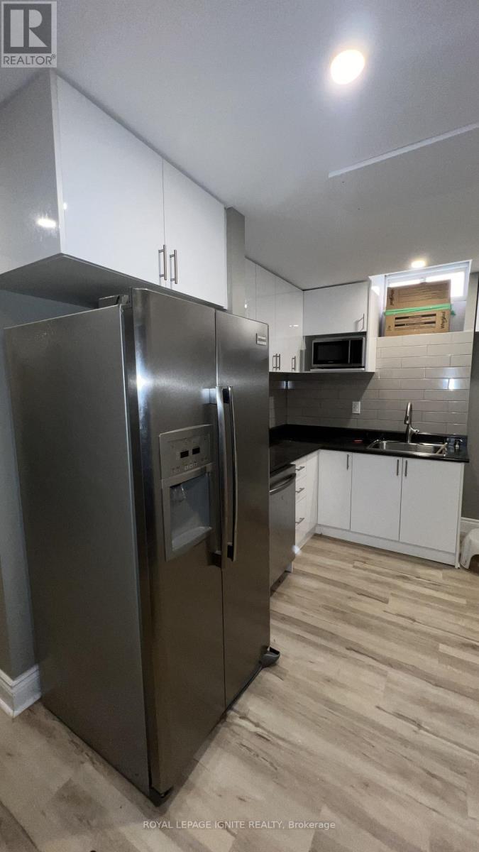 88 Baycliffe Drive, Whitby, Ontario  L1P 1W4 - Photo 18 - E13455982