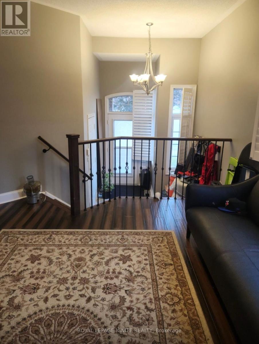 88 Baycliffe Drive, Whitby, Ontario  L1P 1W4 - Photo 4 - E13455982